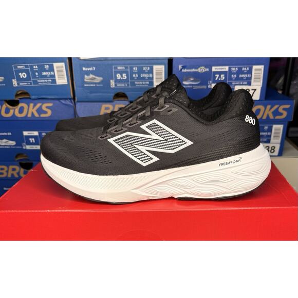 New Balance Fresh Foam X 880v15 Black White Men’s 9 D (148)